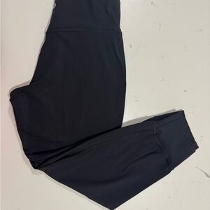 Lululemon capri Align joggers